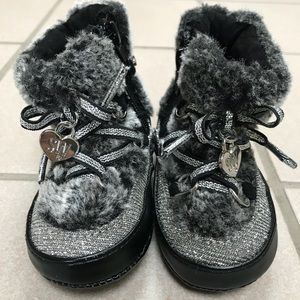 Stuart Weitzman Black and Gray Faux Fur Eskimo Baby Boots, Warm Winter Boots